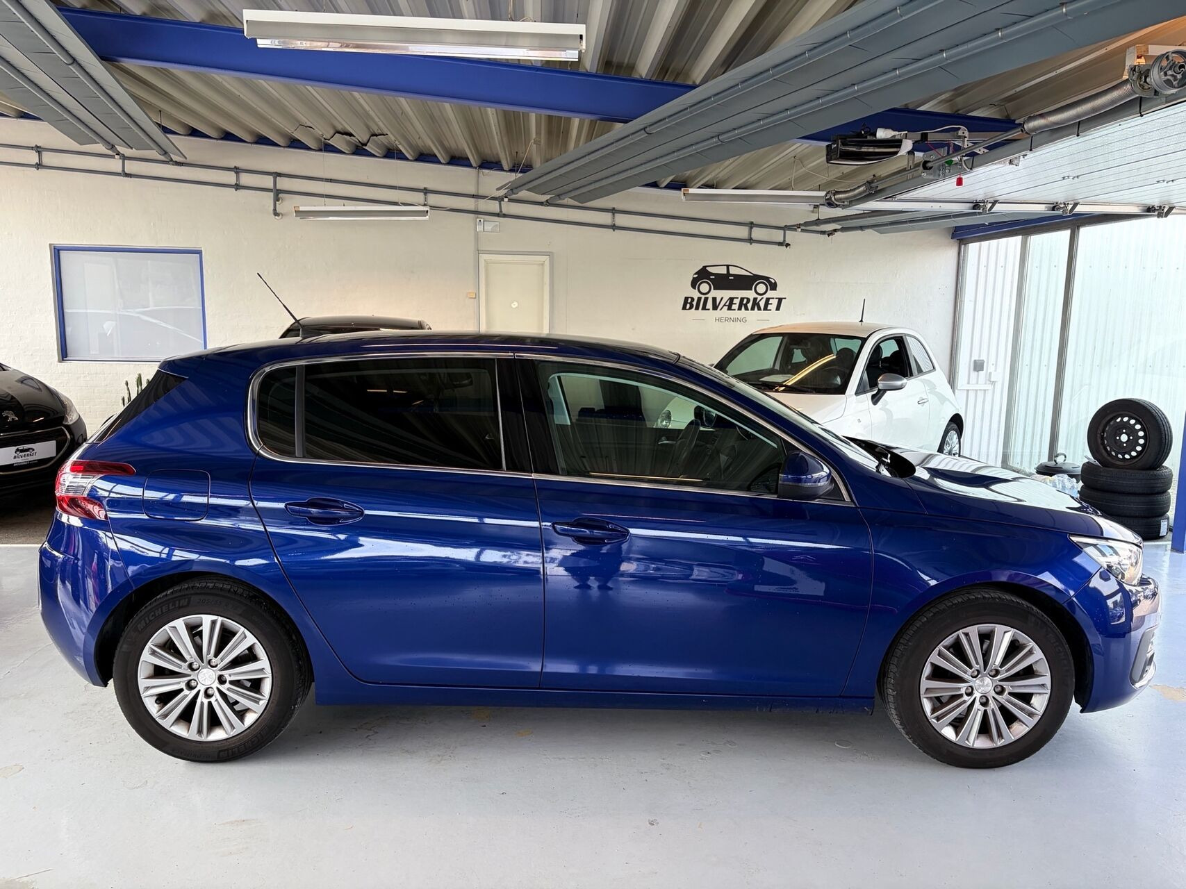 undefined Peugeot 308 fra 2019