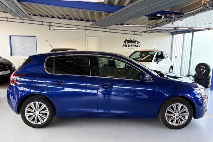 undefined Peugeot 308 fra 2019
