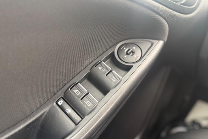 Grå Ford Focus fra 2016