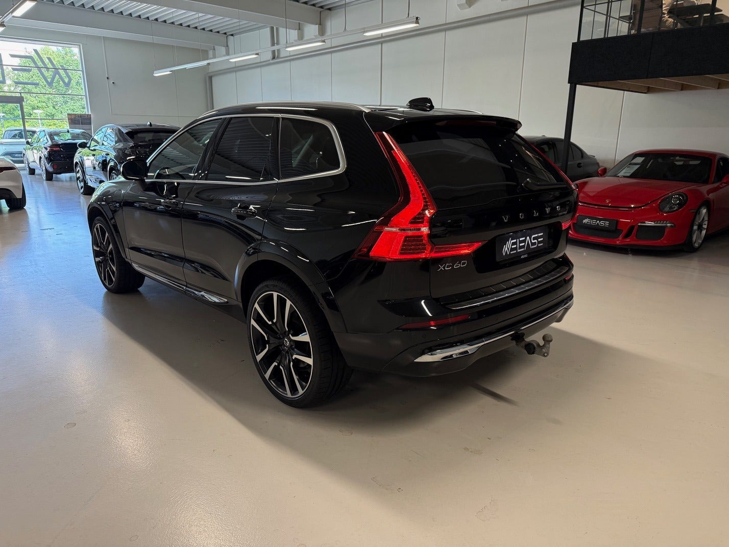 Sort Volvo XC60 fra 2022