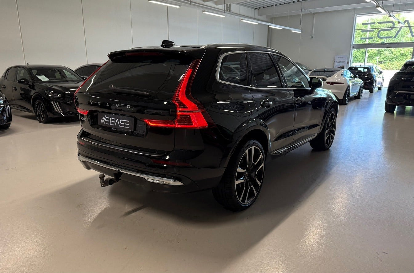 Sort Volvo XC60 fra 2022