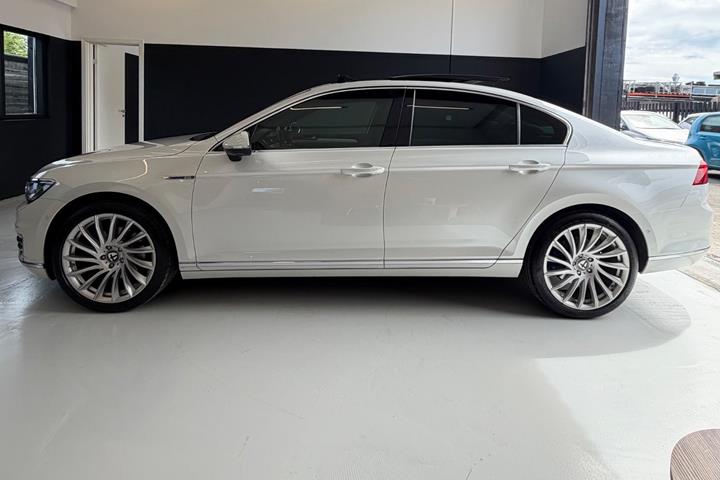 undefined VW Passat fra 2016
