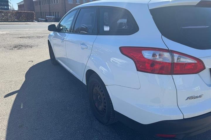 undefined Ford Focus fra 2012