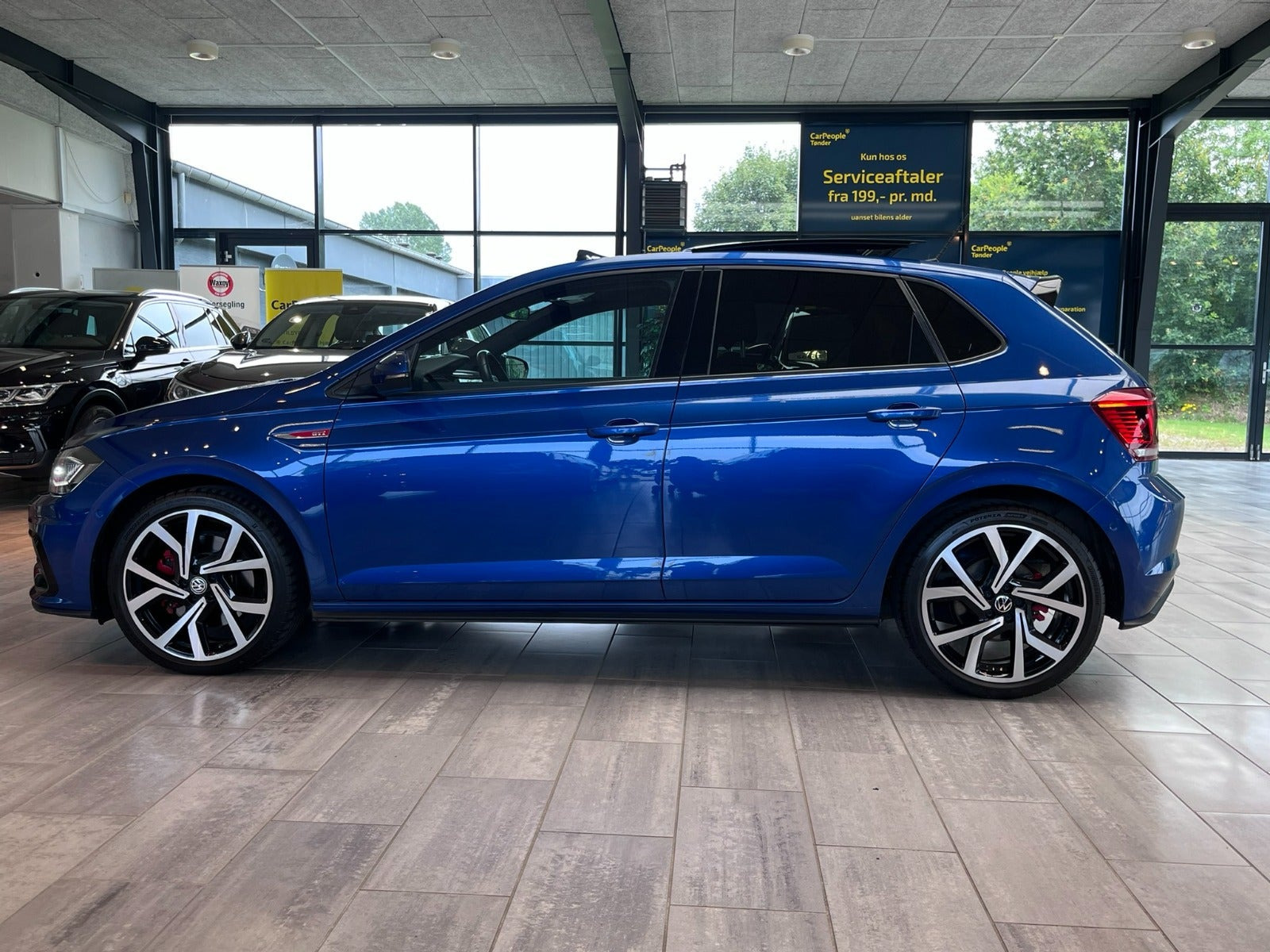 Blå VW Polo fra 2019