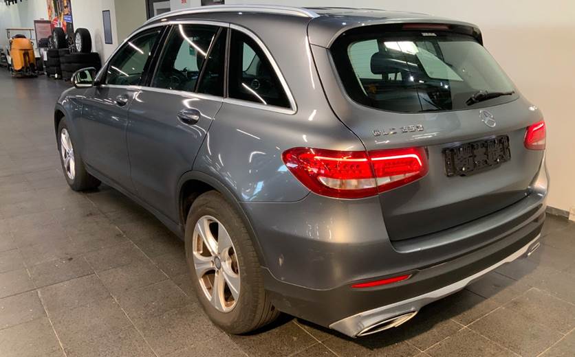 Mercedes GLC250