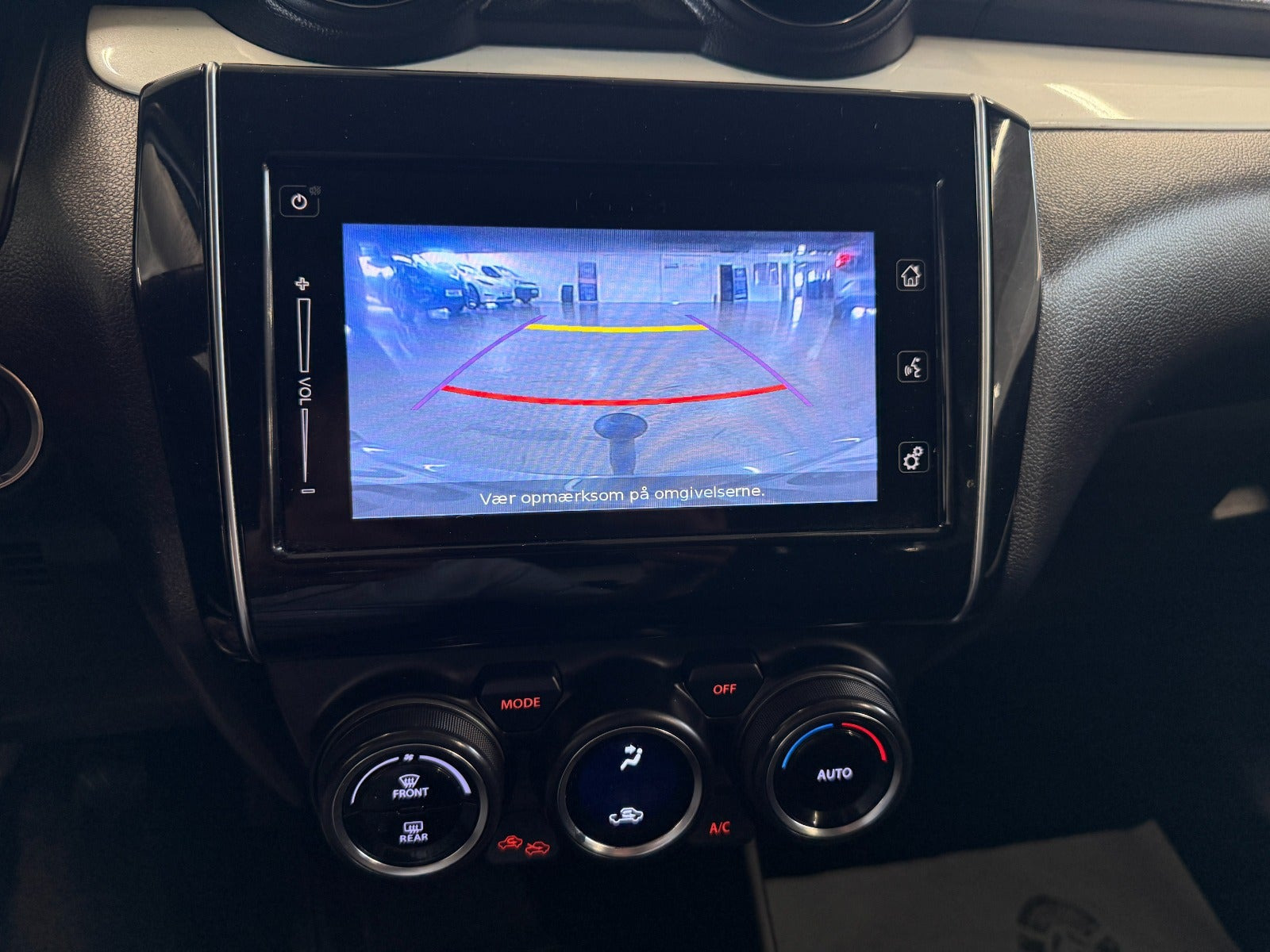 Sølv Suzuki Swift fra 2018