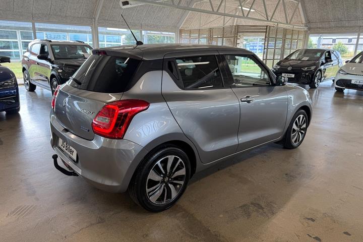 Sølv Suzuki Swift fra 2018