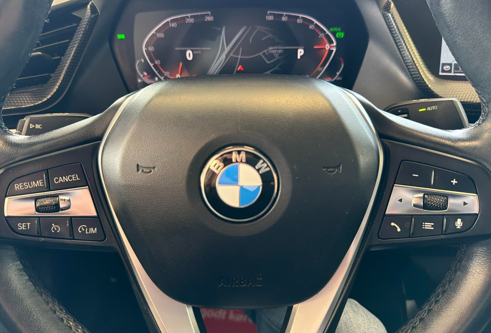 Sort BMW 218i fra 2022