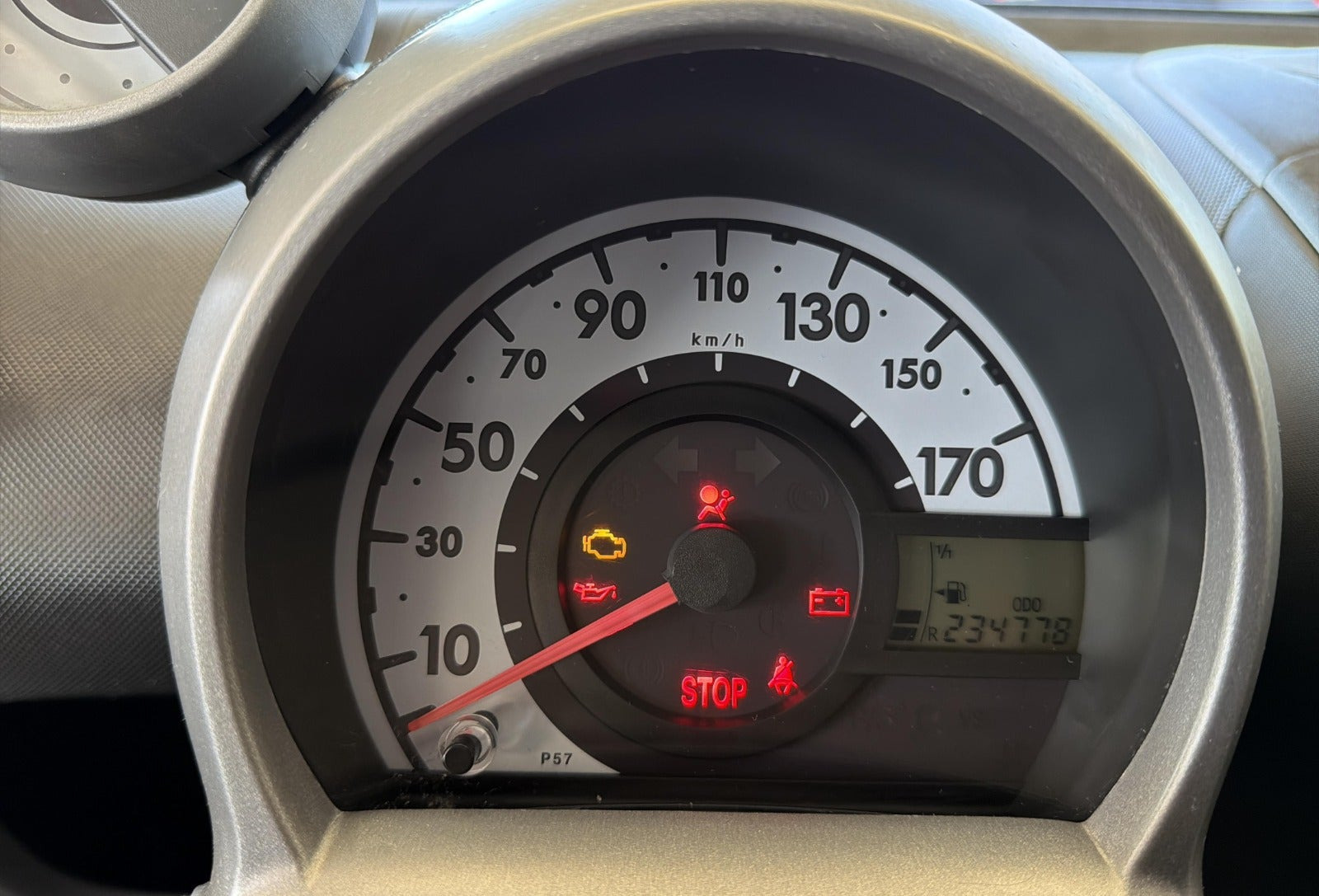 Sort Toyota Aygo fra 2012