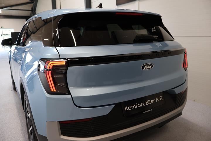 Blå Ford Explorer fra 2025