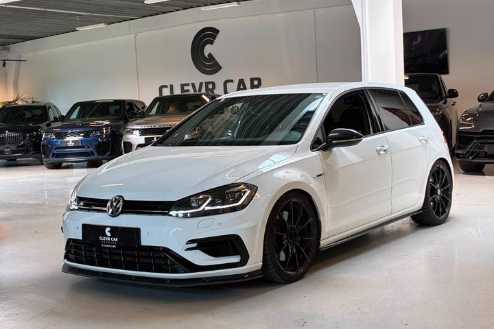 Hvid VW Golf VII fra 2018