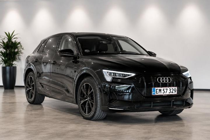 Sort Audi e-tron fra 2022