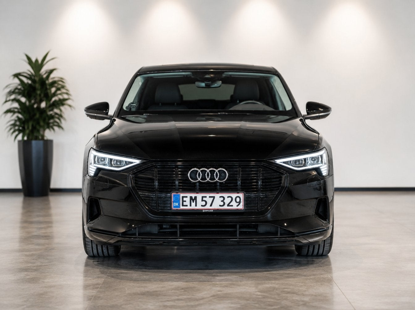 Sort Audi e-tron fra 2022