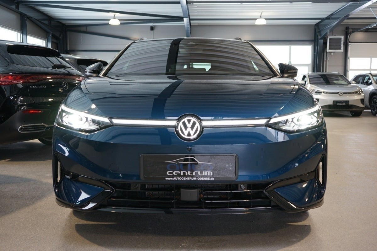 Blå VW ID.7 fra 2026