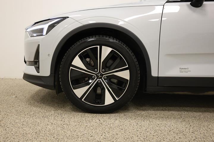 Hvid Polestar 2 fra 2023