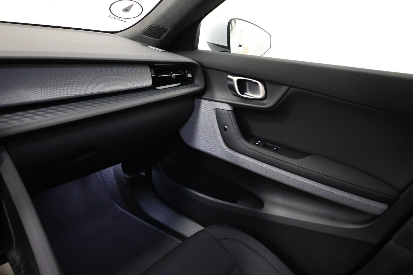 Hvid Polestar 2 fra 2023