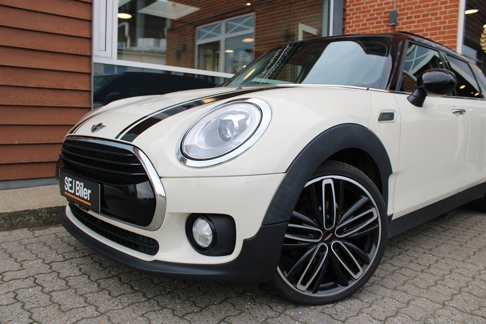 Hvid Mini Clubman Cooper fra 2016