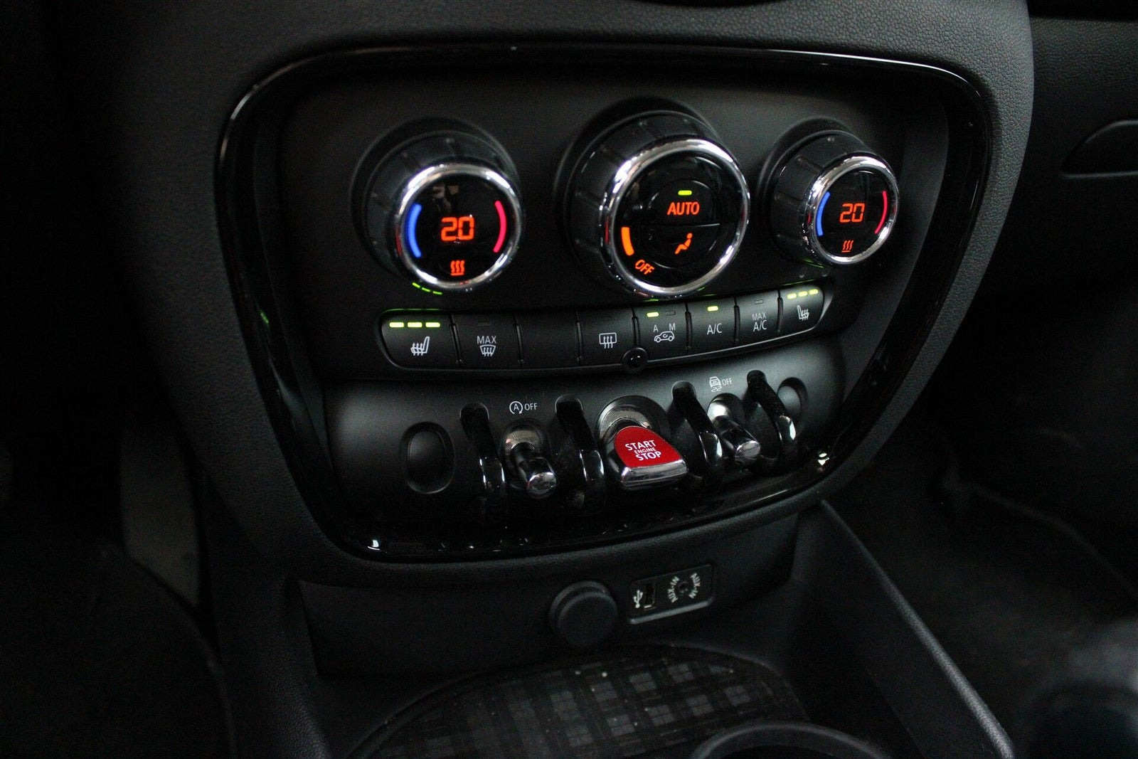 Hvid Mini Clubman Cooper fra 2016