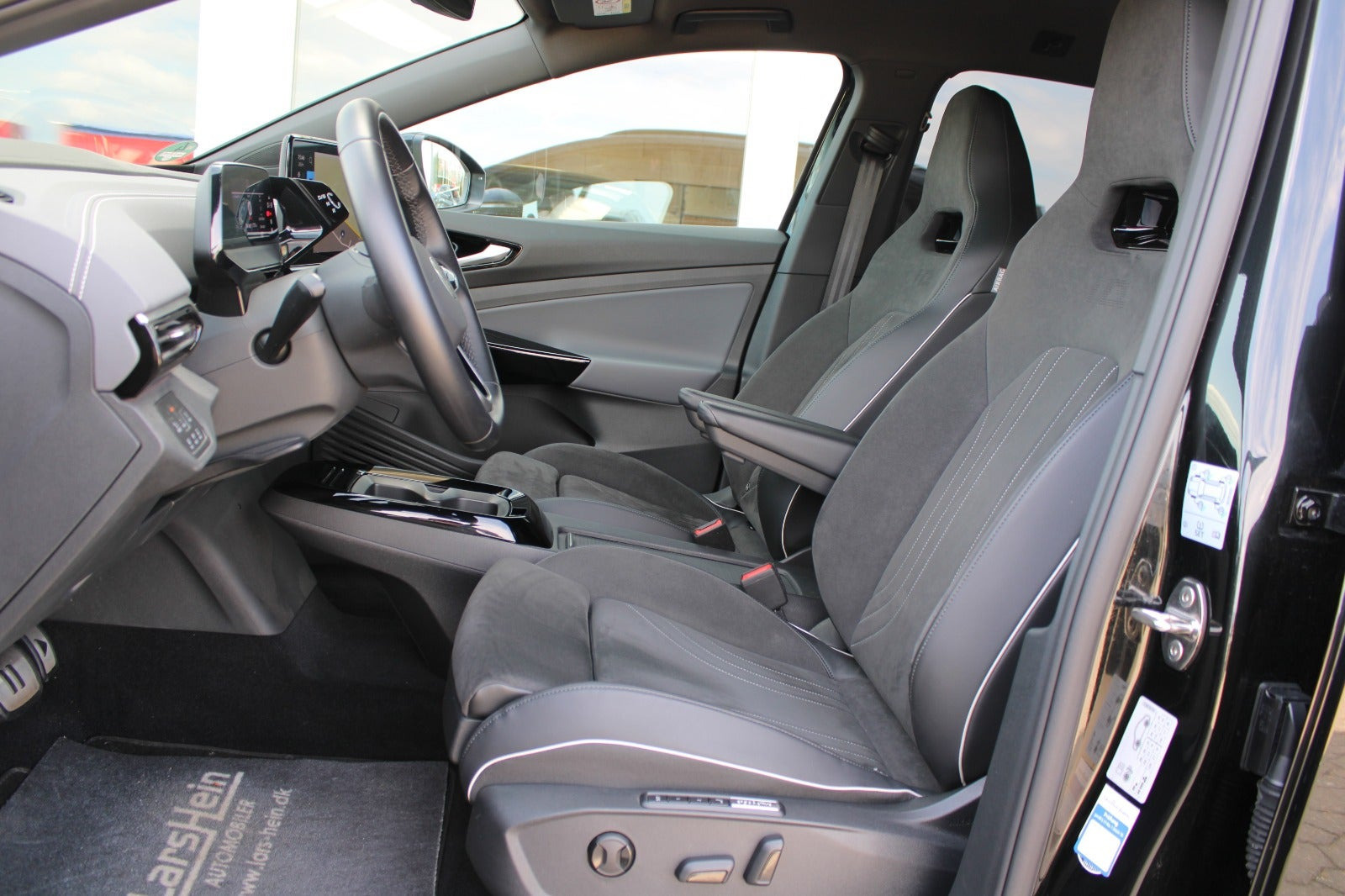 Sort VW ID.4 fra 2023