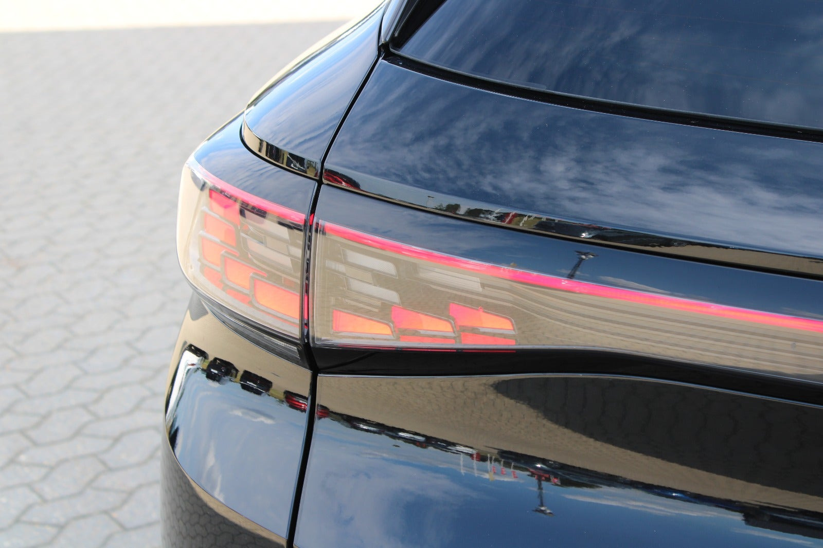 Sort VW ID.4 fra 2023