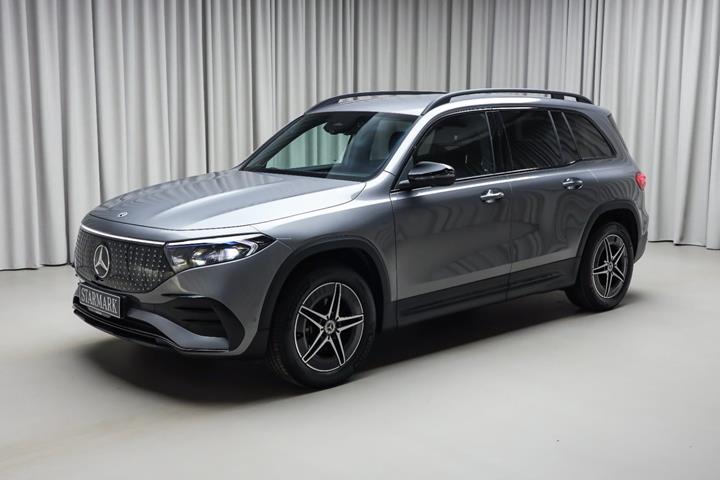 Grå Mercedes EQB250+ fra 2026