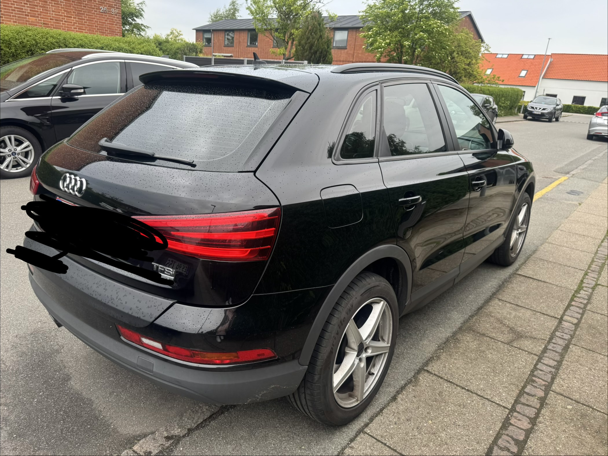 Sort Audi Q3 fra 2015