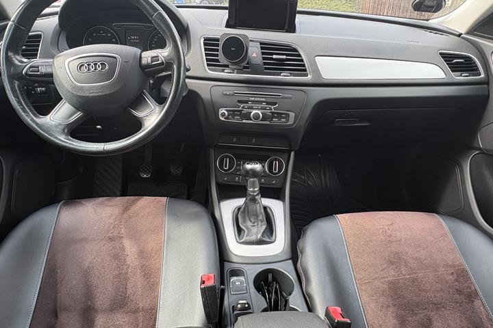 Sort Audi Q3 fra 2015