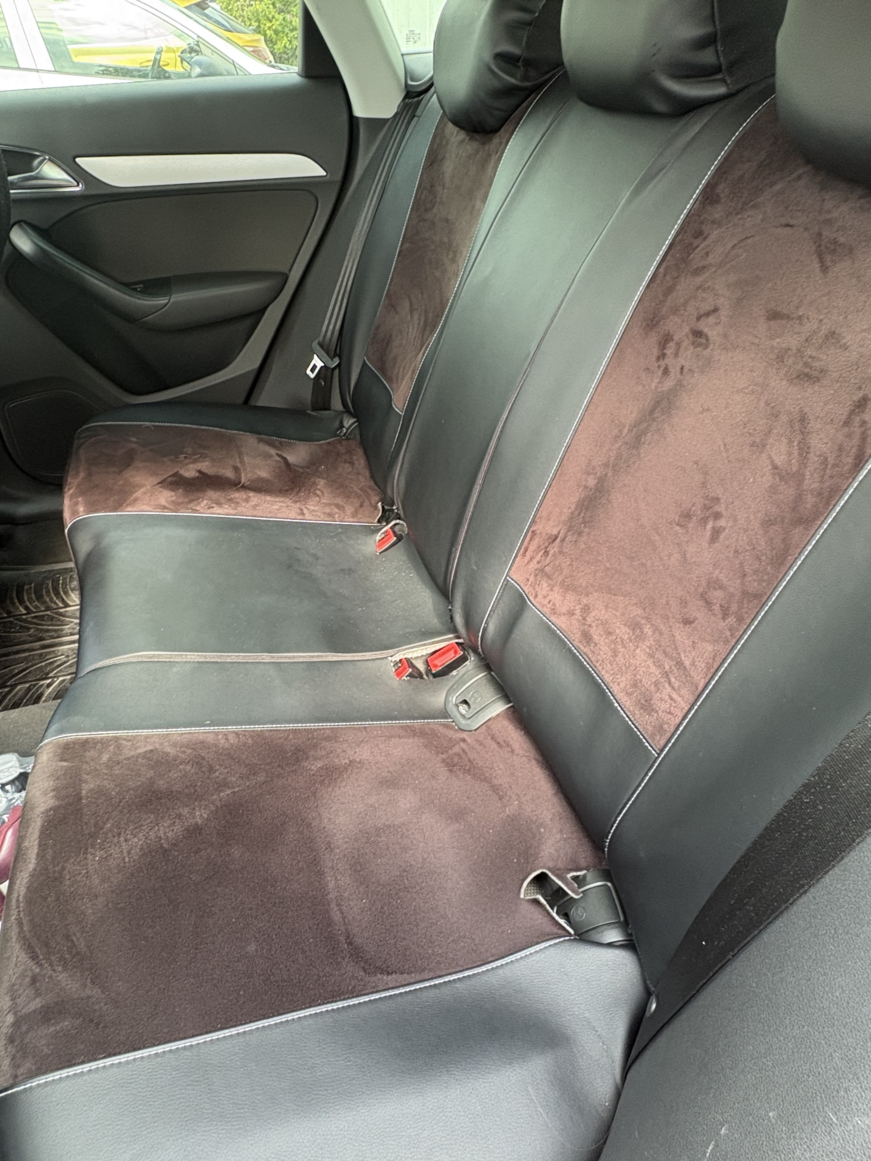 Sort Audi Q3 fra 2015