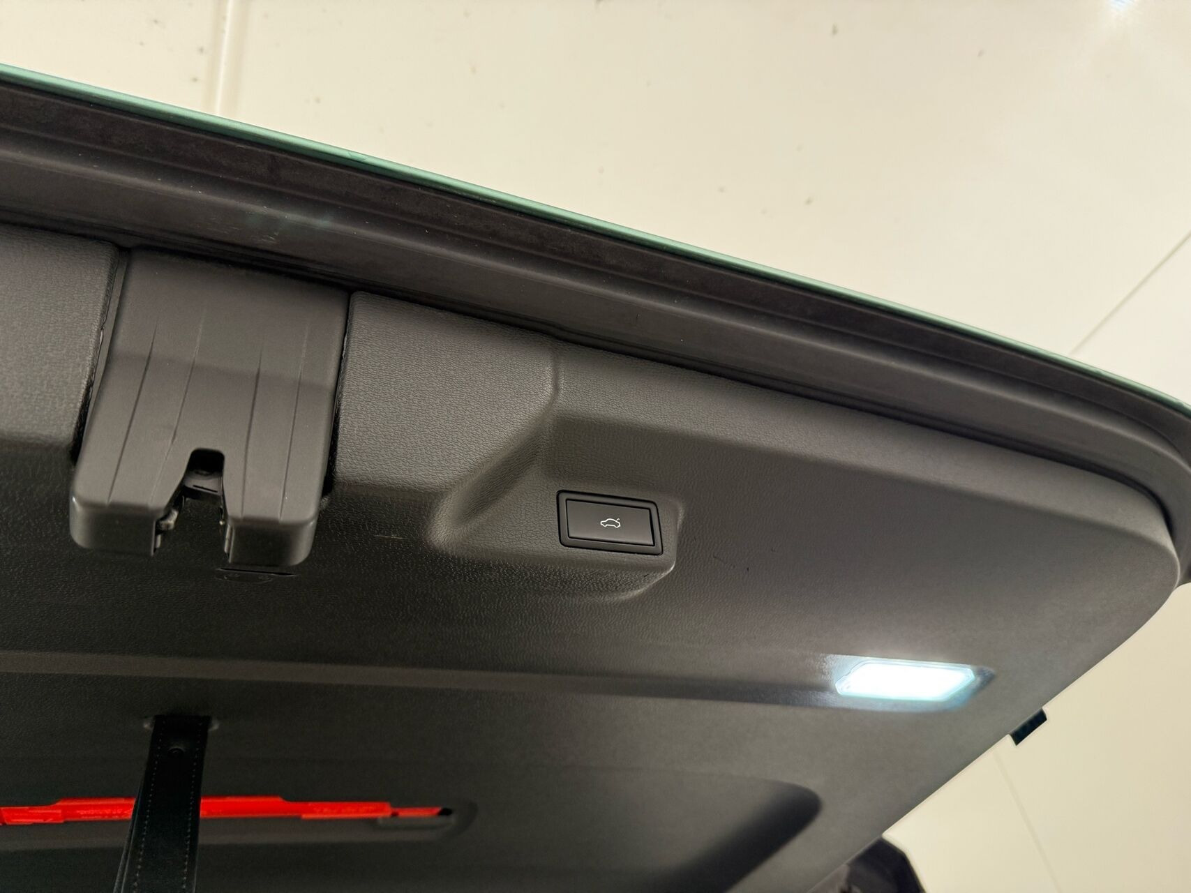 Grøn VW ID.Buzz fra 2024