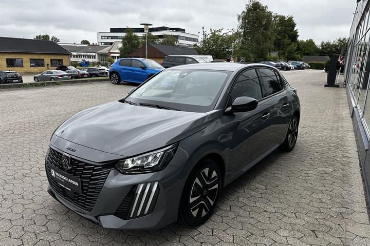 Grå Peugeot 208 fra 2025