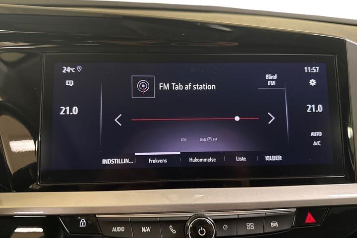 Hvid Opel Grandland X fra 2022