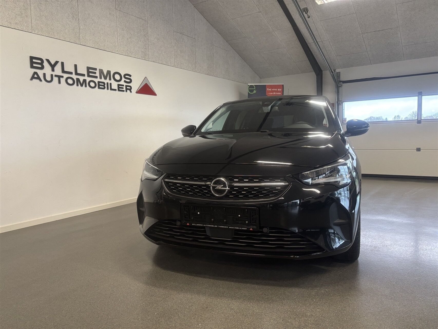 Sort Opel Corsa-e fra 2021
