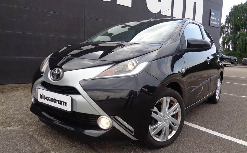 Toyota Aygo 1,0 VVT-I X-Black II 69HK 5d