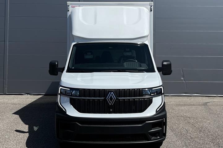 Hvid Renault Master fra 2026