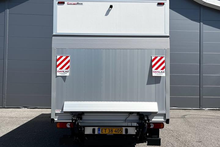 Hvid Renault Master fra 2026