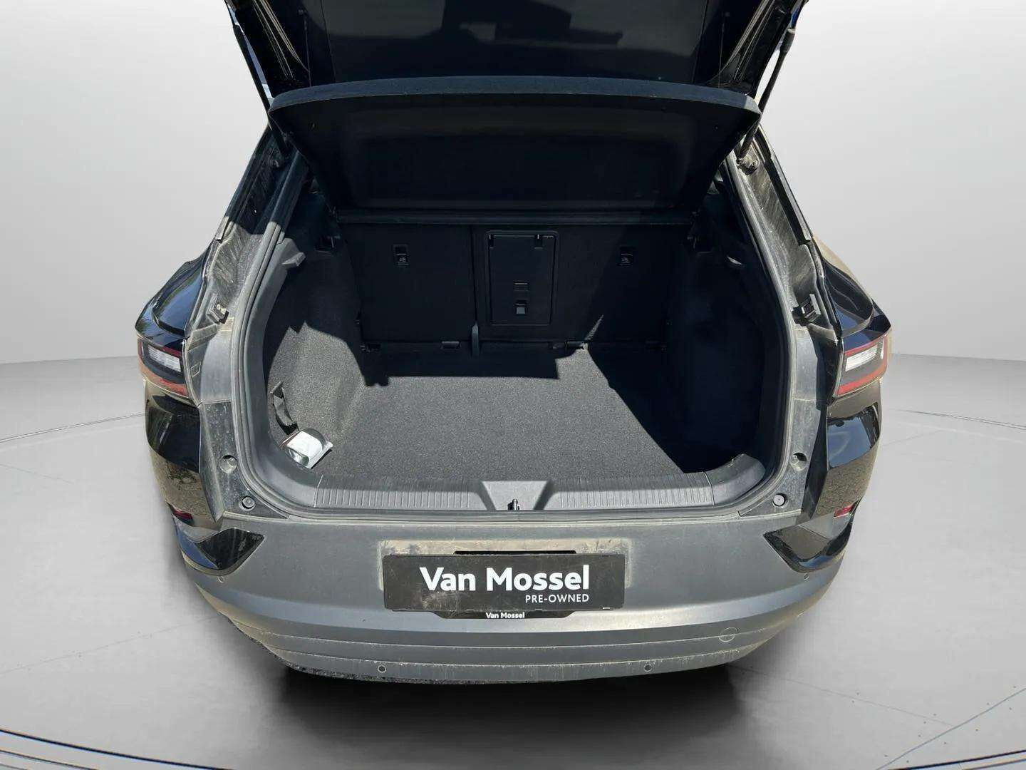 Sort VW ID.4 fra 2023