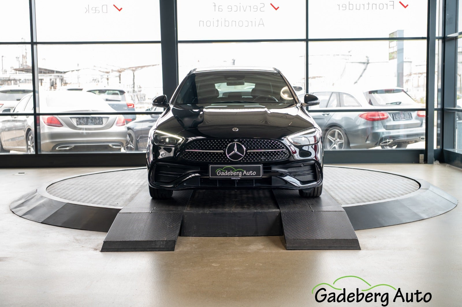 Sort Mercedes C300 e fra 2022