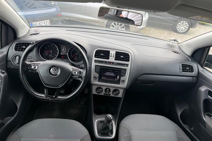 Sort VW Polo fra 2015