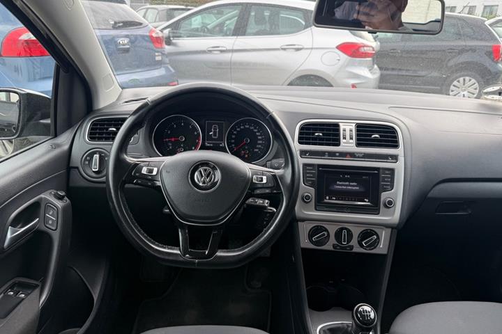 Sort VW Polo fra 2015