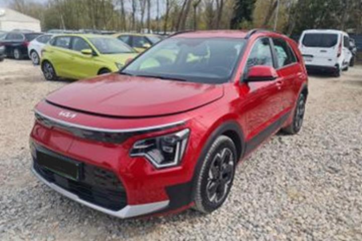 Rød Kia Niro fra 2024