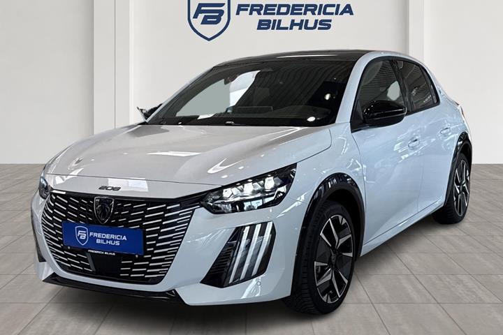 Hvid Peugeot e-208 fra 2025