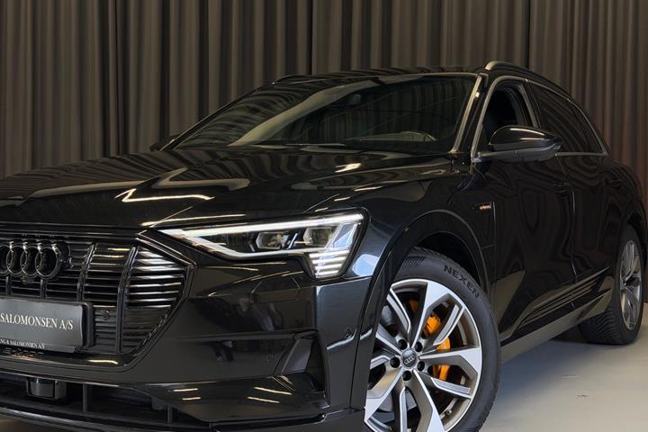 Sort Audi e-tron fra 2019