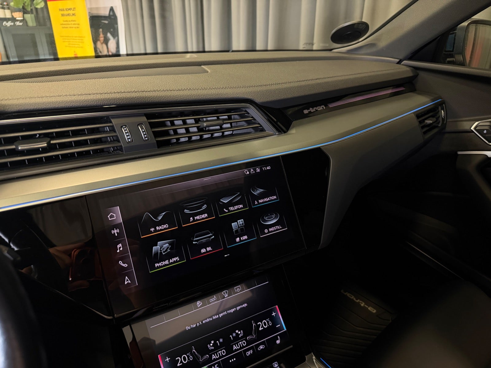 Sort Audi e-tron fra 2019