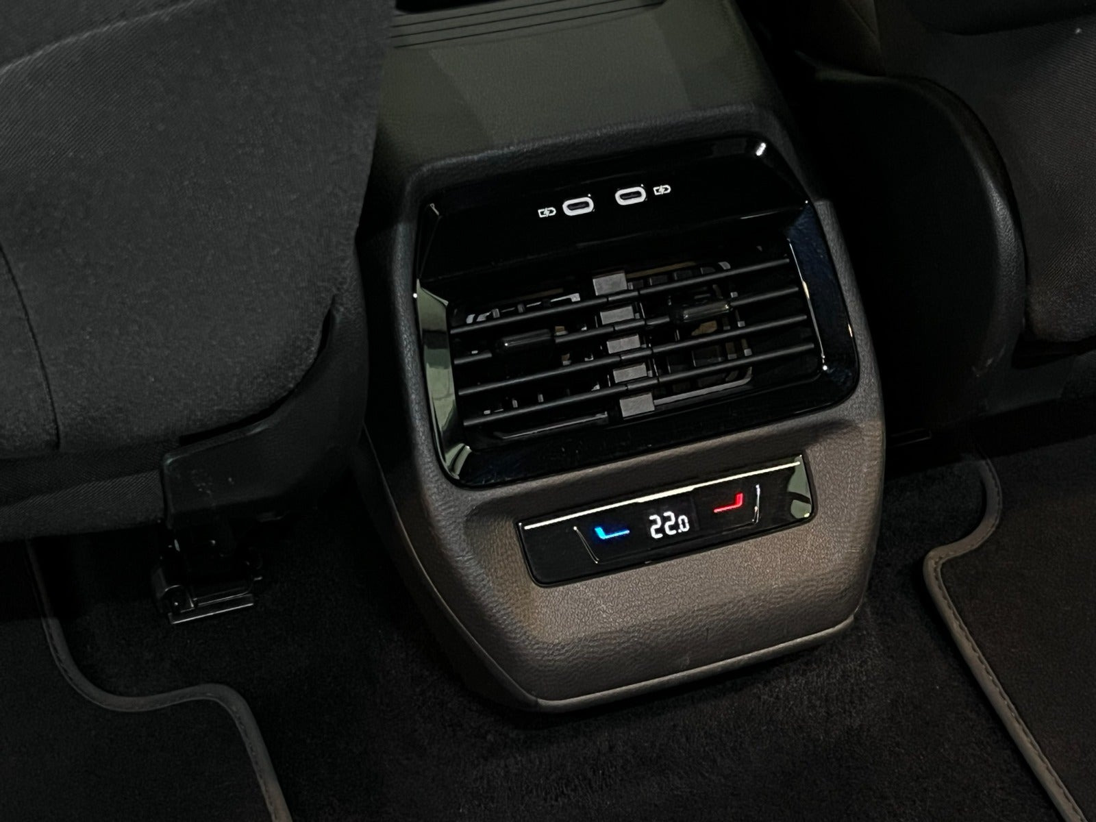 Grå VW ID.4 fra 2023