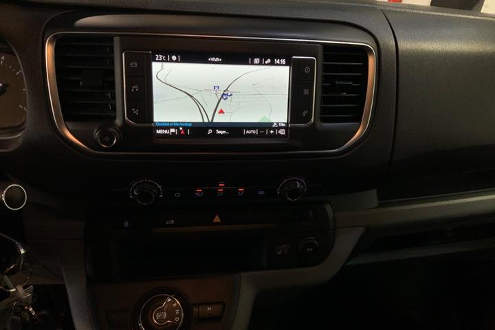 Hvid Toyota ProAce fra 2019