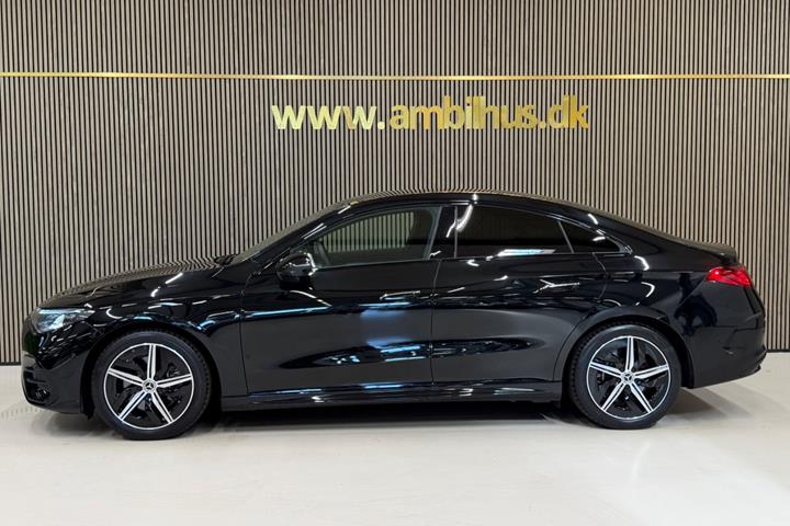 Grøn Mercedes CLA250+ fra 2026