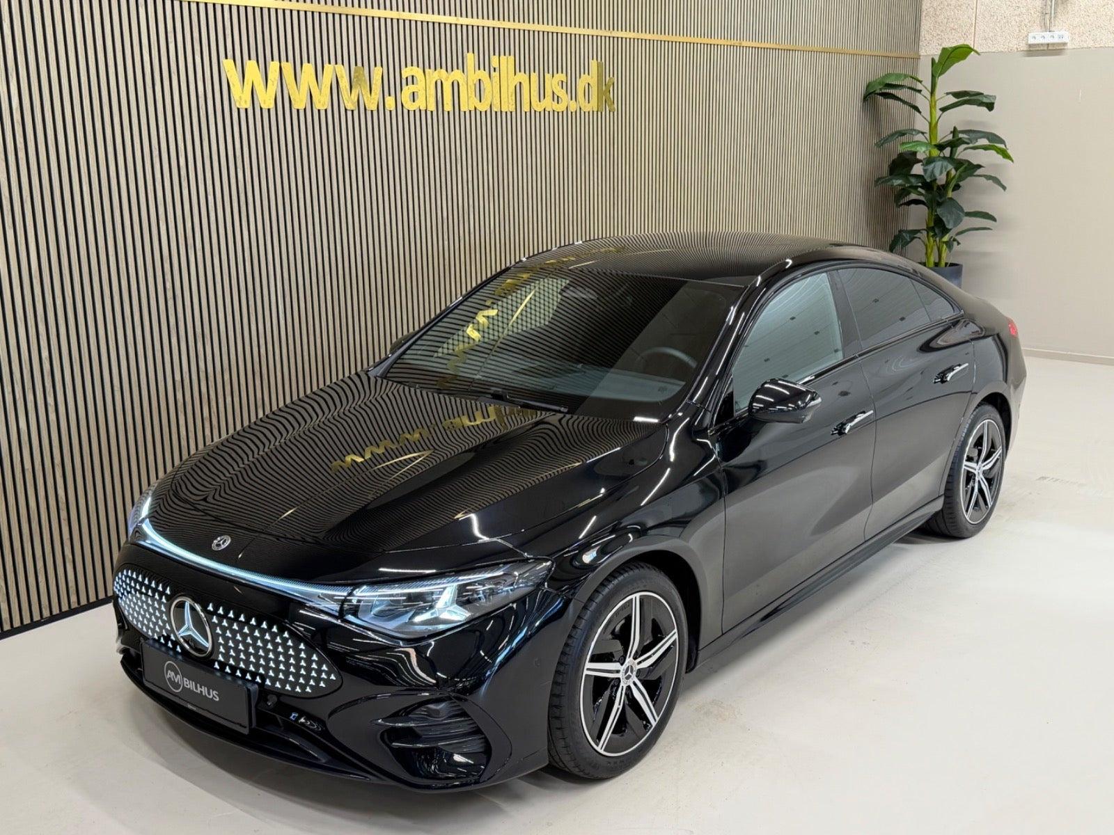 Grøn Mercedes CLA250+ fra 2026