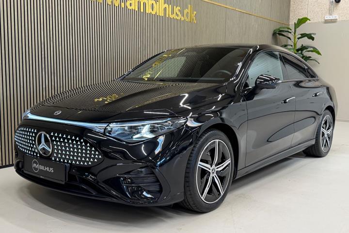 Grøn Mercedes CLA250+ fra 2026