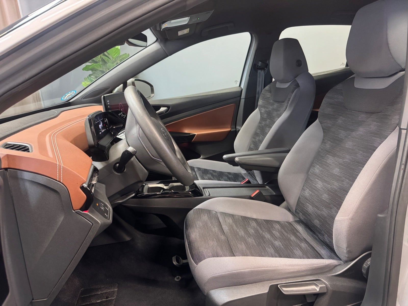Grå VW ID.5 fra 2023