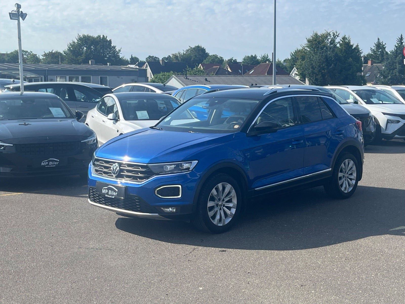 Blå VW T-Roc fra 2018